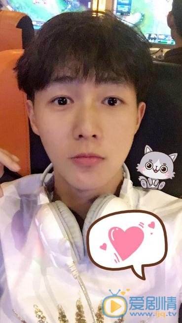 李明源生活照 李明源高清写真_李明源高清剧照