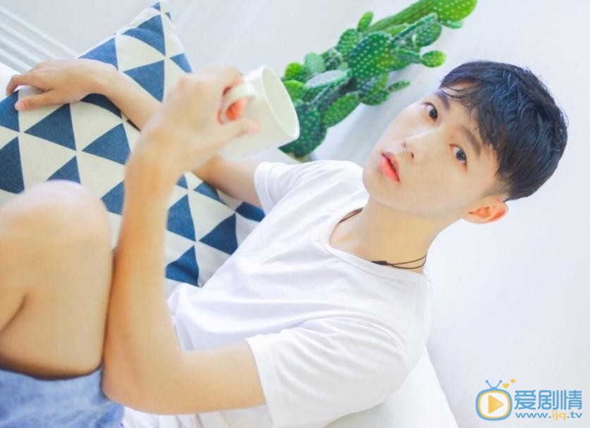 李明源写真 李明源高清写真_李明源高清剧照