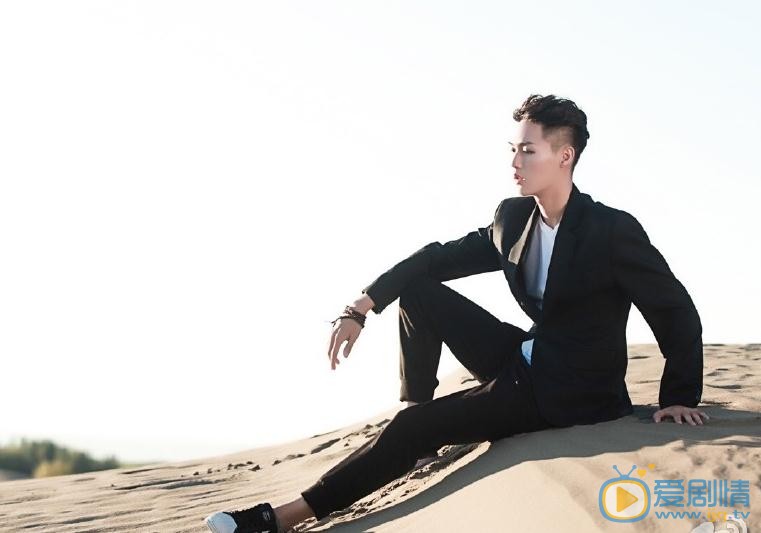 李明源写真 李明源高清写真_李明源高清剧照