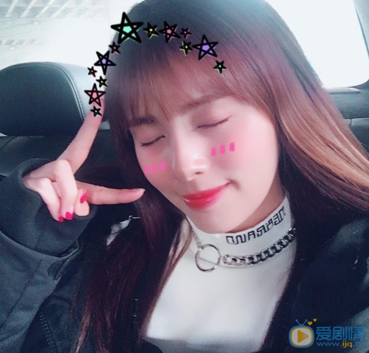 嘉容自拍合集 嘉容高清写真_嘉容高清剧照