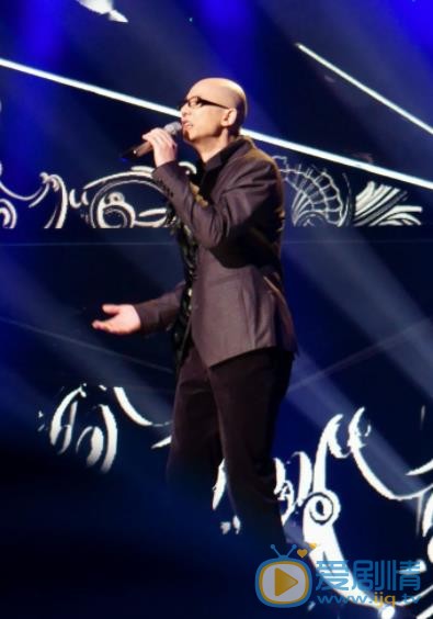 平安演出照 平安高清写真_平安高清剧照
