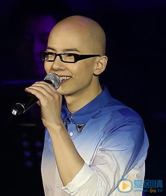 平安演出照 平安高清写真_平安高清剧照