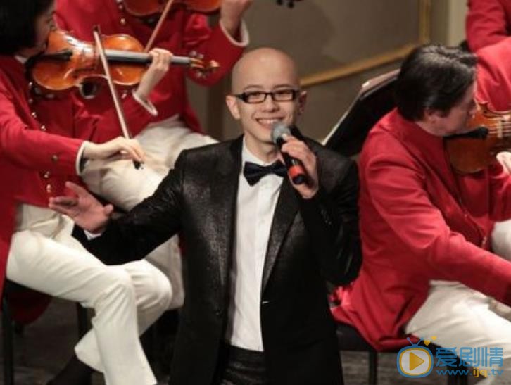 平安演出照 平安高清写真_平安高清剧照