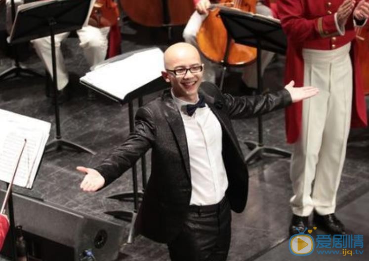 平安演出照 平安高清写真_平安高清剧照