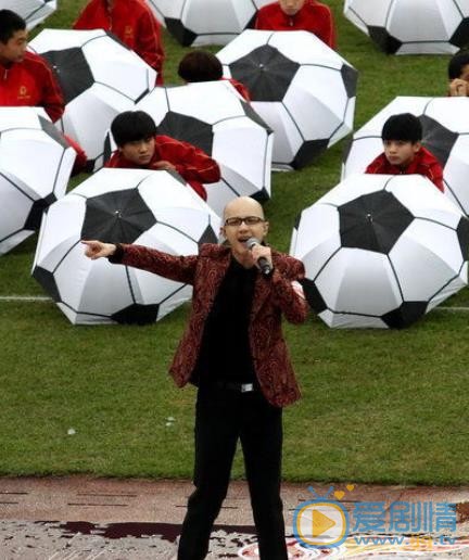 平安演出照 平安高清写真_平安高清剧照