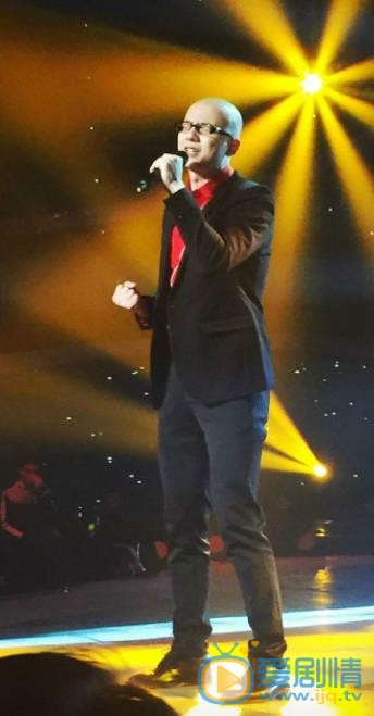 平安演出照 平安高清写真_平安高清剧照