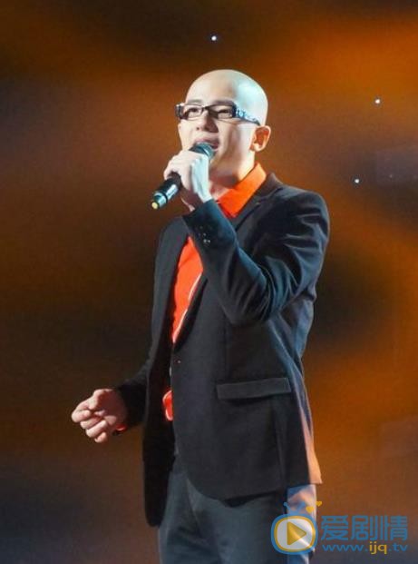 平安演出照 平安高清写真_平安高清剧照