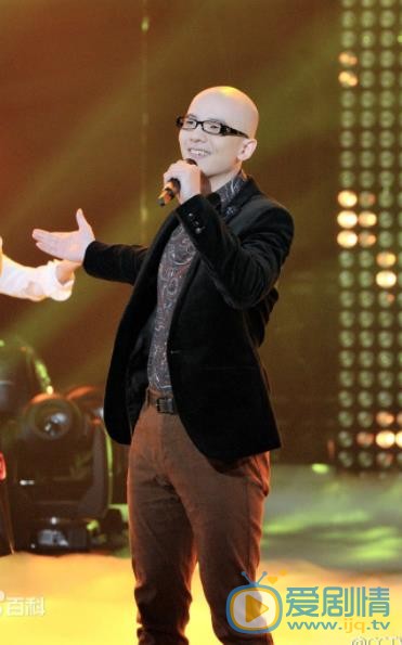 平安演出照 平安高清写真_平安高清剧照