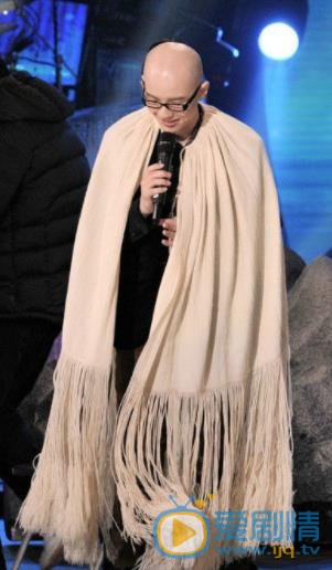 平安演出照 平安高清写真_平安高清剧照