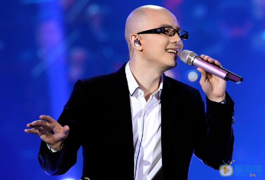 平安演出照 平安高清写真_平安高清剧照