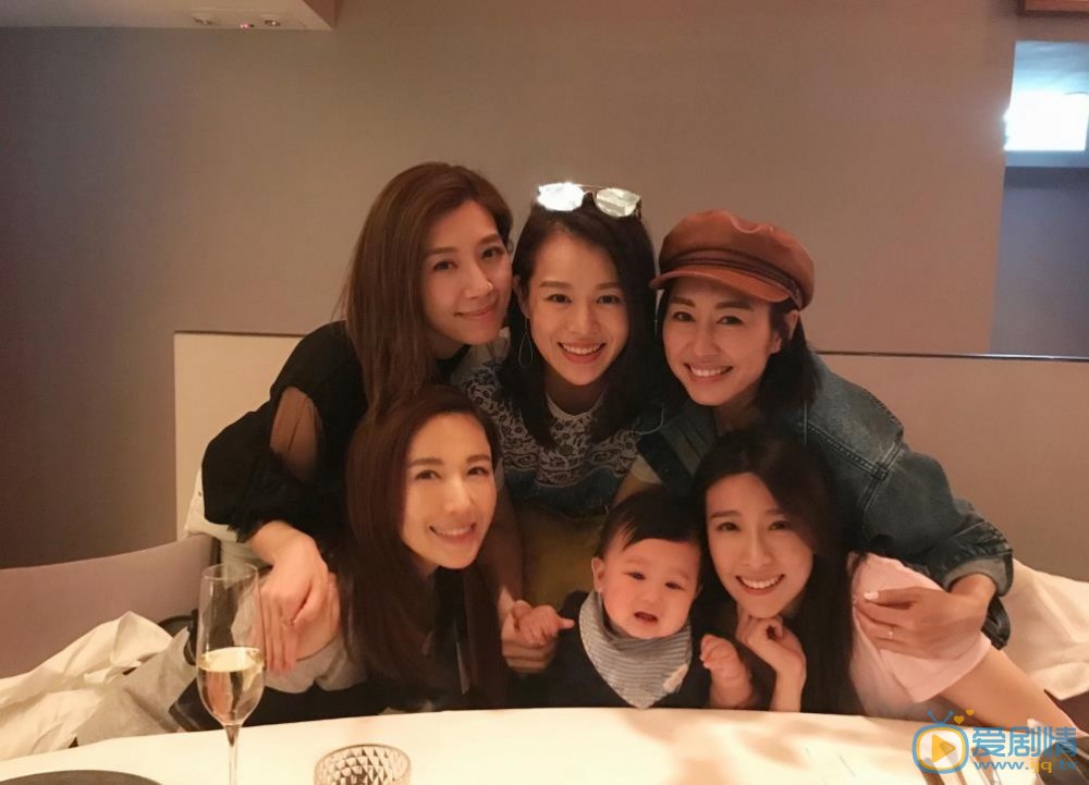 姚子羚与人合照 姚子羚高清写真_姚子羚高清剧照