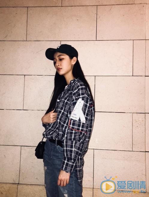 龚婉怡街拍写真 龚婉怡高清写真_龚婉怡高清剧照