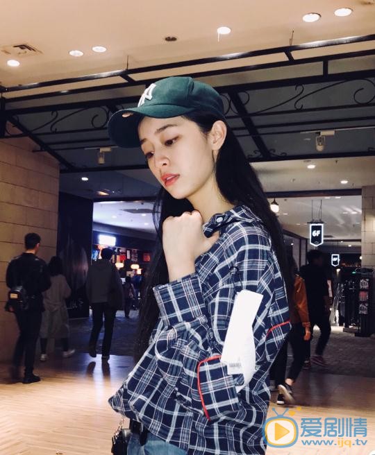 龚婉怡街拍写真 龚婉怡高清写真_龚婉怡高清剧照