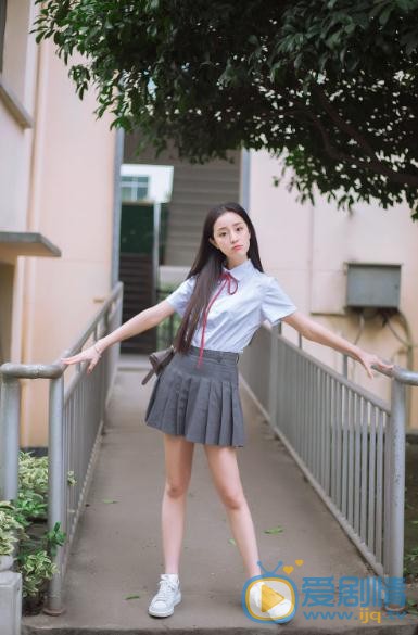 龚婉怡制服写真 龚婉怡高清写真_龚婉怡高清剧照