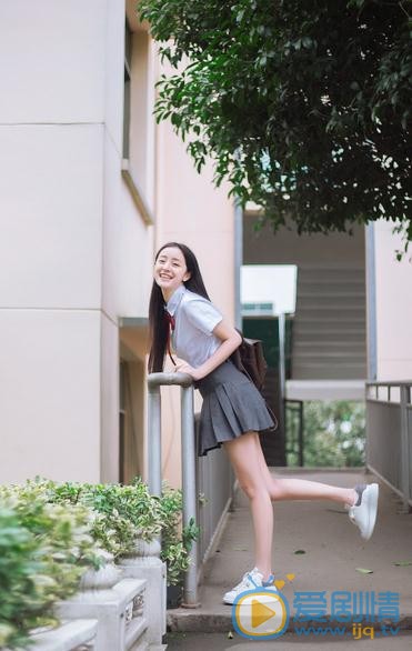 龚婉怡制服写真 龚婉怡高清写真_龚婉怡高清剧照