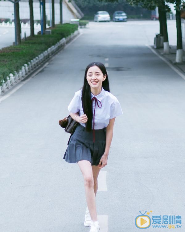 龚婉怡制服写真 龚婉怡高清写真_龚婉怡高清剧照