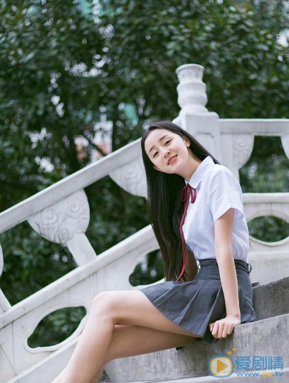 龚婉怡制服写真 龚婉怡高清写真_龚婉怡高清剧照