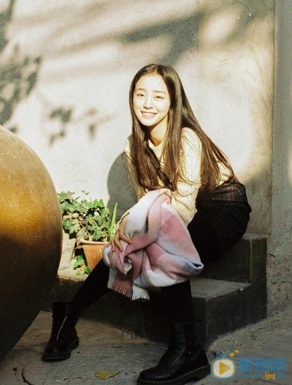 龚婉怡糖葫芦写真 龚婉怡高清写真_龚婉怡高清剧照