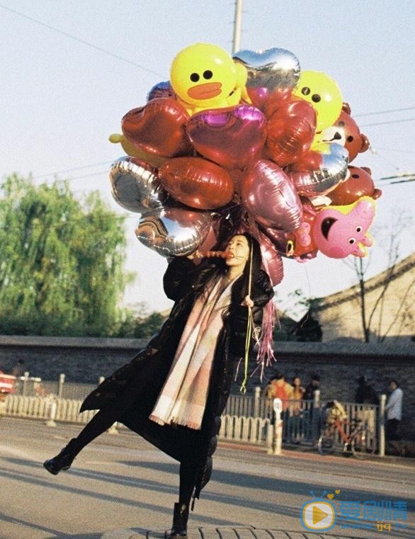 龚婉怡糖葫芦写真 龚婉怡高清写真_龚婉怡高清剧照