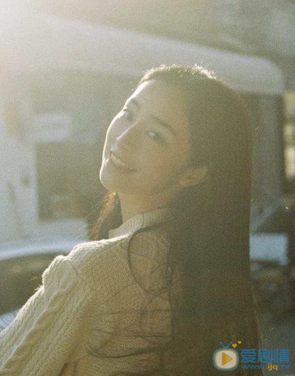 龚婉怡糖葫芦写真 龚婉怡高清写真_龚婉怡高清剧照