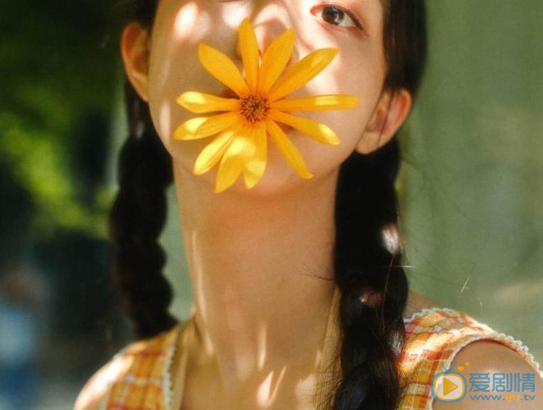 龚婉怡花儿写真 龚婉怡高清写真_龚婉怡高清剧照