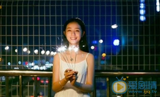 龚婉怡烟花写真 龚婉怡高清写真_龚婉怡高清剧照