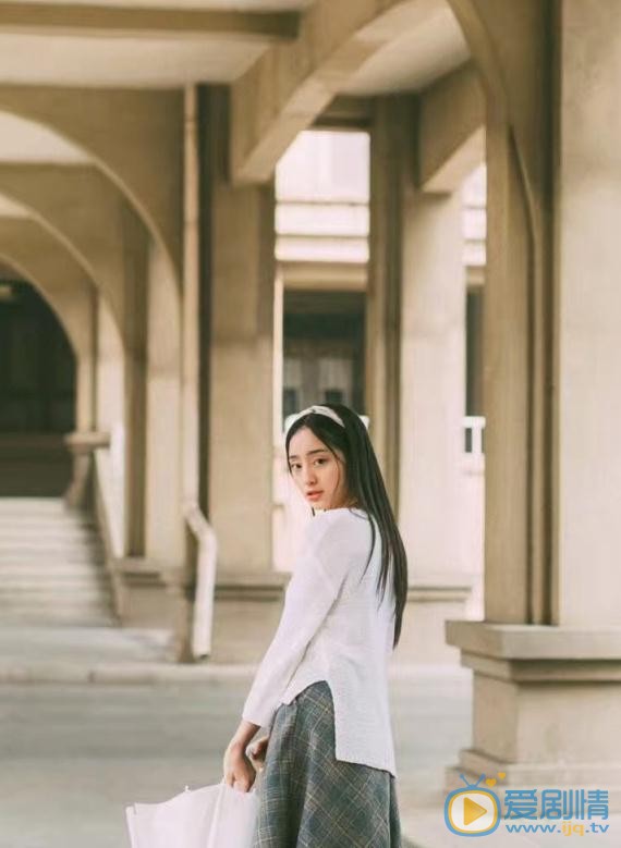 龚婉怡白色写真 龚婉怡高清写真_龚婉怡高清剧照