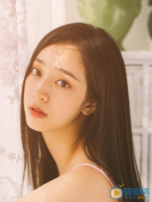 龚婉怡夏日写真 龚婉怡高清写真_龚婉怡高清剧照