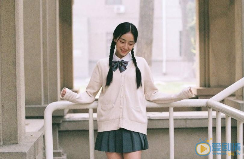 龚婉怡制服写真 龚婉怡高清写真_龚婉怡高清剧照