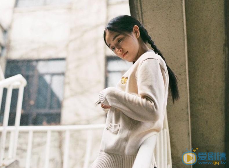 龚婉怡制服写真 龚婉怡高清写真_龚婉怡高清剧照