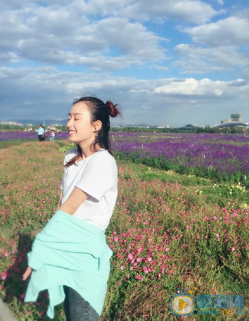 余昊洋旅游照 余昊洋高清写真_余昊洋高清剧照