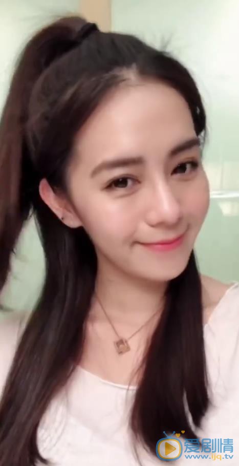大李颖自拍照 大李颖高清写真_大李颖高清剧照
