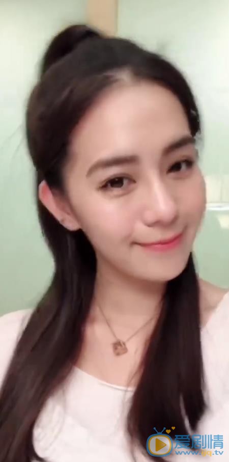 大李颖自拍照 大李颖高清写真_大李颖高清剧照