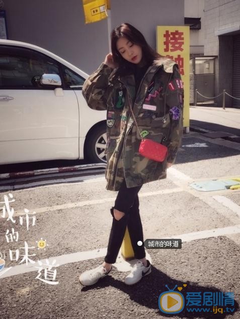 石洋子生活照 石洋子高清写真_石洋子高清剧照