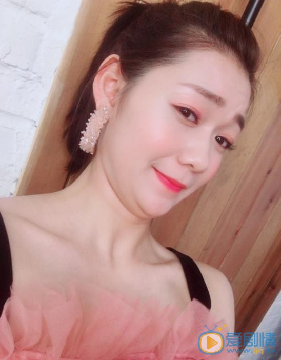 段奥娟自拍 段奥娟高清写真_段奥娟高清剧照