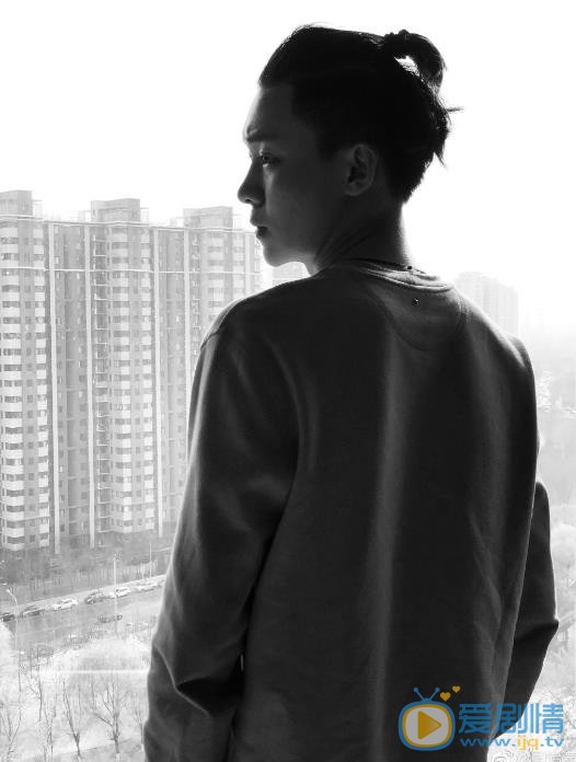 刘怡潼时尚街拍 刘怡潼高清写真_刘怡潼高清剧照