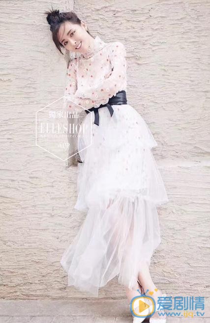 黄小蕾街拍写真 黄小蕾高清写真_黄小蕾高清剧照