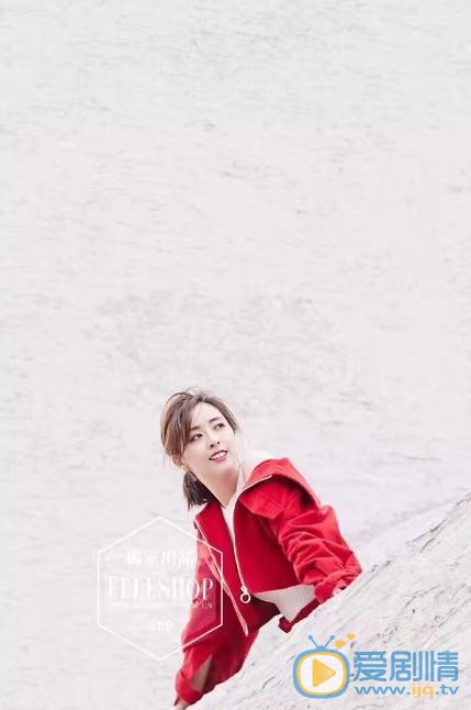 黄小蕾街拍写真 黄小蕾高清写真_黄小蕾高清剧照