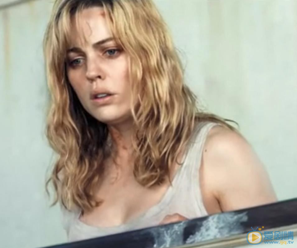 梅丽莎·乔治TRIANGLE剧照 梅丽莎·乔治高清写真_梅丽莎·乔治高清剧照