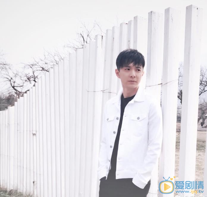 刘智扬时尚街拍 刘智扬高清写真_刘智扬高清剧照