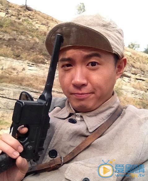 张瀚生生活照 张瀚生高清写真_张瀚生高清剧照