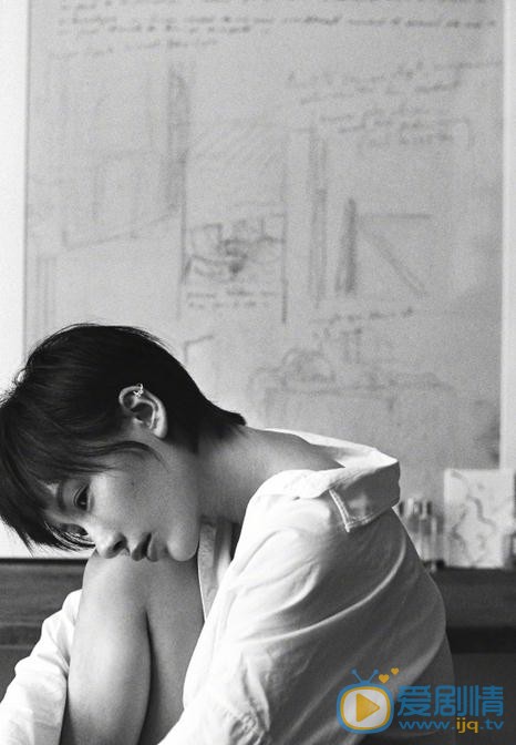 杨舒婷黑白写真 杨舒婷高清写真_杨舒婷高清剧照