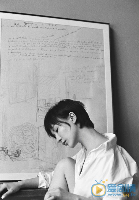 杨舒婷黑白写真 杨舒婷高清写真_杨舒婷高清剧照