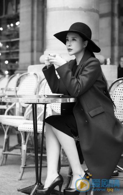 杨舒婷黑白写真 杨舒婷高清写真_杨舒婷高清剧照