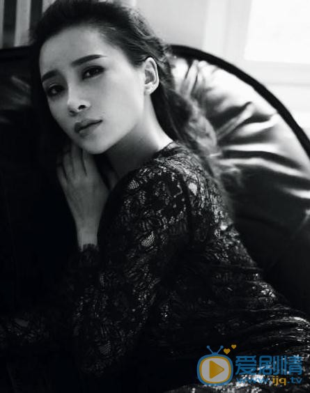 杨舒婷黑白写真 杨舒婷高清写真_杨舒婷高清剧照