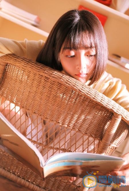 秦鸣悦文艺写真 秦鸣悦高清写真_秦鸣悦高清剧照