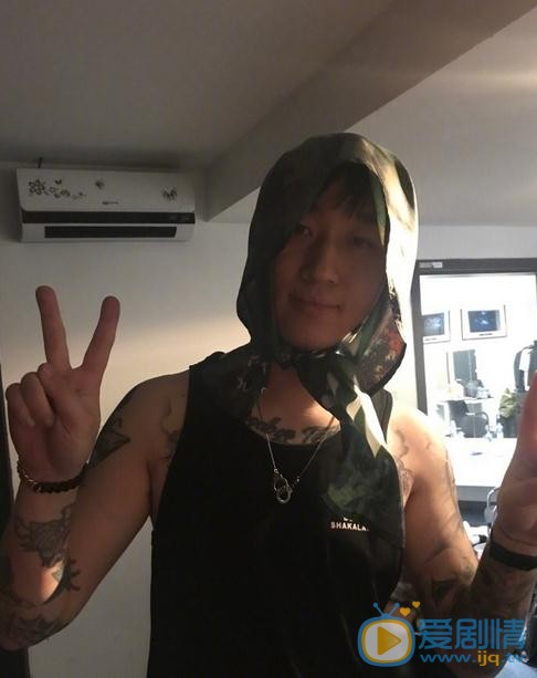 白举纲生活照 白举纲高清写真_白举纲高清剧照