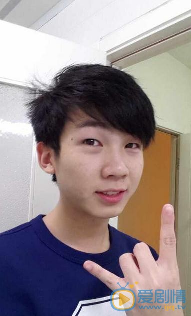 白举纲生活照 白举纲高清写真_白举纲高清剧照