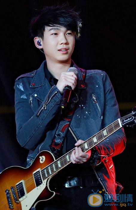 白举纲巡演照 白举纲高清写真_白举纲高清剧照