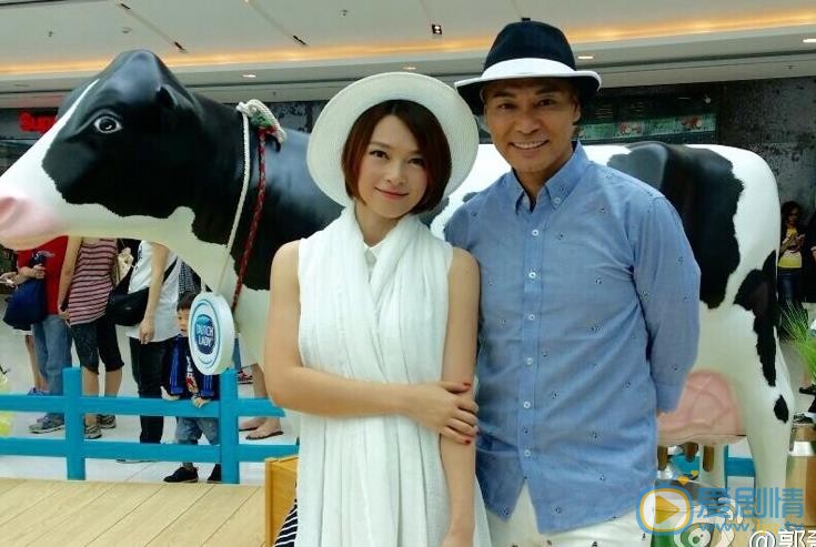 郭晋安全家福 郭晋安高清写真_郭晋安高清剧照